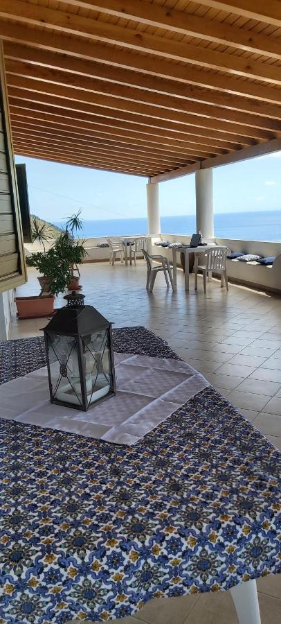 Casa Tra Cielo E Mare Bed and Breakfast Lipari  Buitenkant foto
